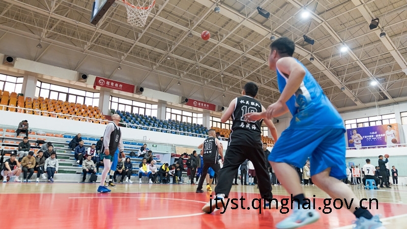 电影天堂
职工运动会胜利闭幕